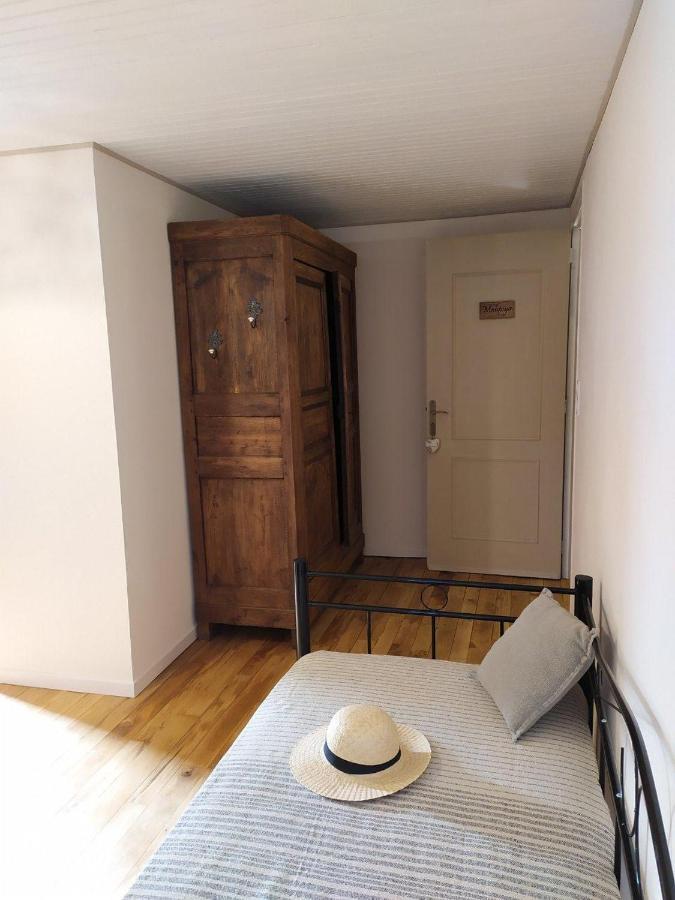 La Ferme Les Mamours La Bastide-l'Eveque Esterno foto